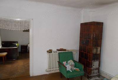 Casă cu 4 camere în Ghirodei - 3