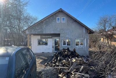Dau cu chirie Casa Breaza 64 mp jud Prahova - 1