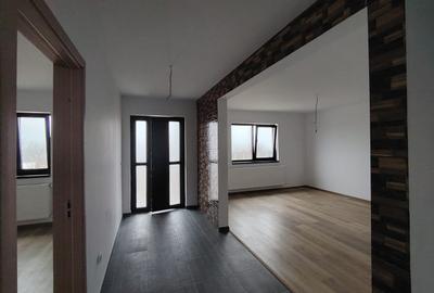 Casa cu 3 camere, intabulata, Horpaz - 8