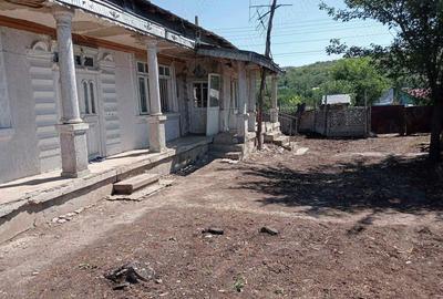 Teren intravilan, 25 ari cu casa veche renovabila Teren intravilan, 25 ari cu casa veche renovabila - 6