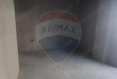 Apartament cu 3 camere de vanzare in zona Orasul Vechi Baia Mare - 2