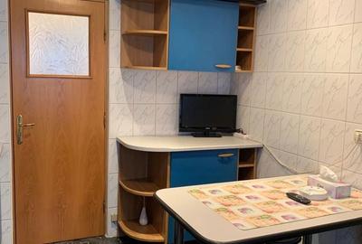 Apartament cu 3 camere decomandat în Splaiul Unirii - 3