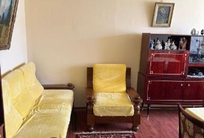 Apartament cu 3 camere decomandat în B-dul București - 2
