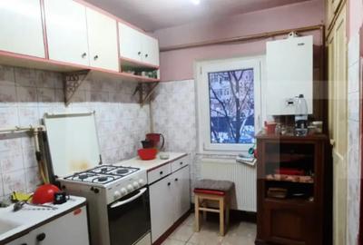 Apartament cu 3 camere decomandat în Micro 16 - 3