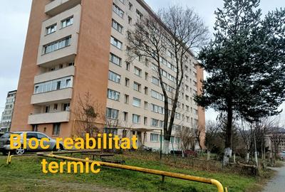Vând/schimb apartament 3 camere Vulcan, Hunedoara - 1