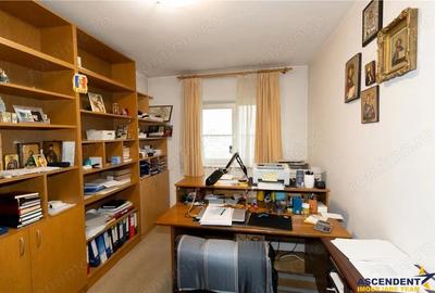 Resedinta cu atmosfera familiara,peisaj imersiv,amplasare premium,Zarnesti,Brasov - 7