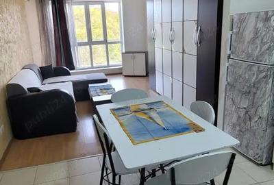 Inchiriez apartament 2 camere Green Park - 1