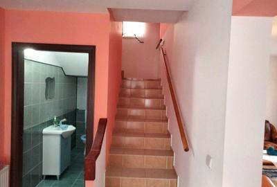 Casă cu 4 camere în Șagu - 3