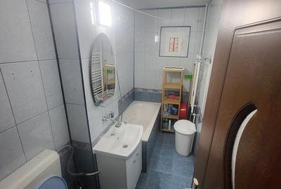 Garsonieră decomandată în Micro 21 - 8