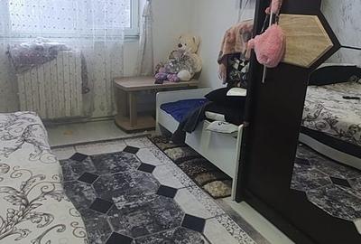 Garsonieră decomandată în CET - 5