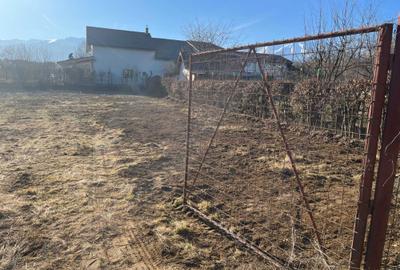 Teren de 1000 mp, în Exterior Vest - 2