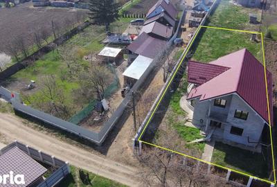 Casă cu 4 camere cu Teren 953 Mp în Girov - 3