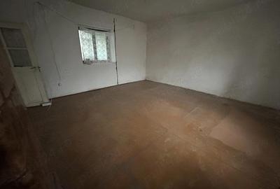 Casă cu 4 camere cu Teren 960 Mp în Biled - 4