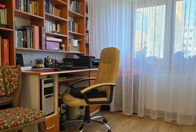 Apartament 4 camere in Deva, zona ultracentrala -Decebal - 1