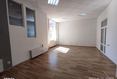 Spațiu comercial, de 57 mp, în Ultracentral - 2
