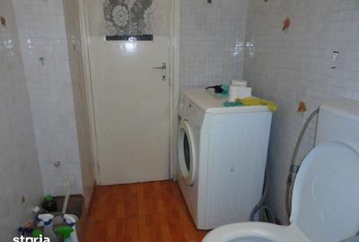 Apartament cu 3 camere decomandat în Aurel Vlaicu - 2