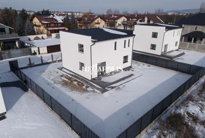 Casă individuală cu 4 camere cu Canalizare în Sânpetru - 11