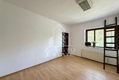 Casă individuală cu 7 camere cu Canalizare în Sânandrei - 2