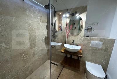 Apartament cu 3 camere decomandat în Cetate