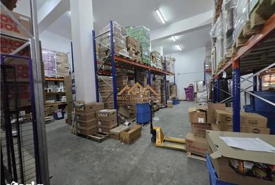 Spațiu comercial, de 530 mp, în Central - 3