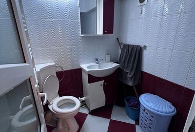 Apartament cu 2 camere decomandat în Piața Veche - 6