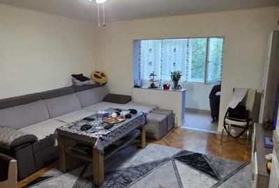 Apartament cu 3 camere în Micro 16 - 7