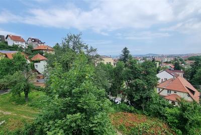 Vila de 7 camere intr-o  zona preferentiala a   Brasovulului Vechi - 12