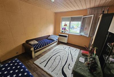 Apartament cu 2 camere nedecomandat, mobilat în Micro I - 11