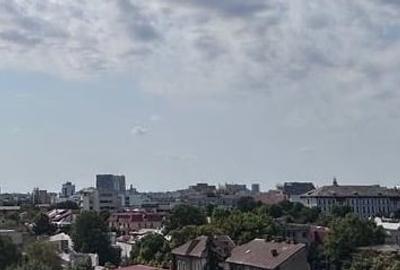 Apartament cu 2 camere decomandat în P-ța Romană - 1