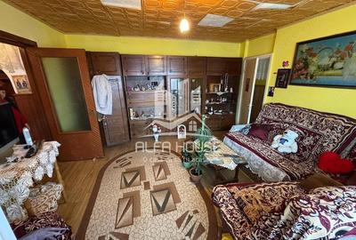 Apartament cu 3 camere semidecomandat în Govândari - 1