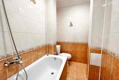 Apartament cu 3 camere în Gorjului