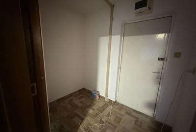 Apartament cu 2 camere semidecomandat în Central - 3