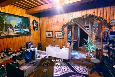 Casă cu 10 camere cu Teren 750 Mp în Central - 33