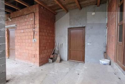 Casă cu 4 camere cu Teren 1475 Mp în Teremia Mare - 15