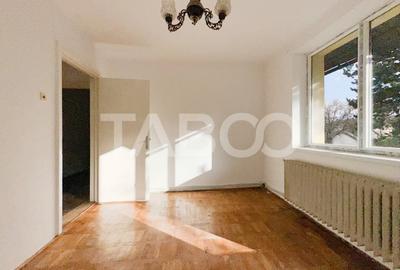 De vanzare apartament cu 2 camere in cartierul Gruia langa Stadion - 8