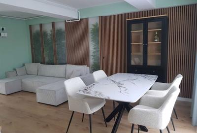 Apartament cu 3 camere decomandat, mobilat în Apărătorii Patriei