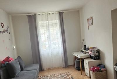 Casă individuală cu 7 camere cu Canalizare în Mehala - 4