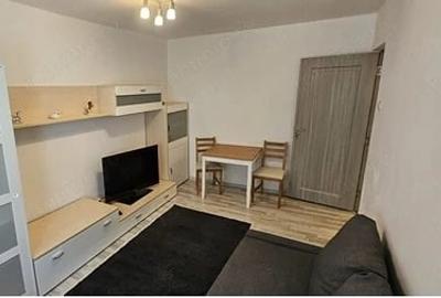 Garsonieră decomandată în Micro III - 7