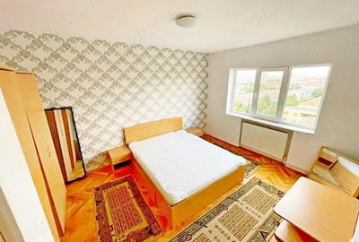 Apartament cu 3 camere semidecomandat în Gheorghe Lazăr - 2