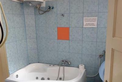 Apartament cu 3 camere decomandat în Tineretului - 8