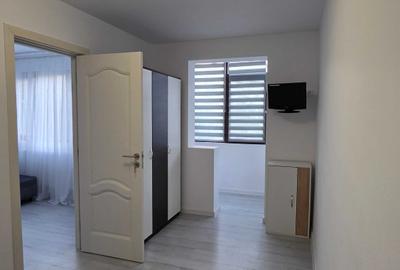 Apartament cu 2 camere decomandat în Malu Roșu - 3