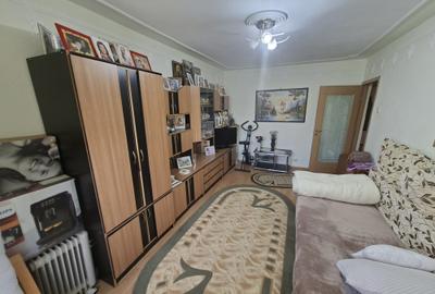 Apartament cu 2 camere decomandat în Galata - 2