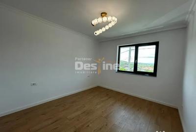 Casă cu 4 camere cu Teren 400 Mp în Rediu - 5