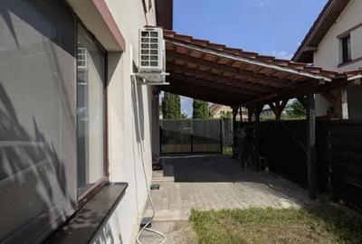 Casă cu 5 camere cu Teren 250 Mp în Florești