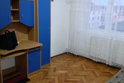 Apartament cu 2 camere semidecomandat în Fălticeni - 1
