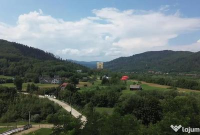 Casă cu 6 camere cu Garaj în Sucevița - 5