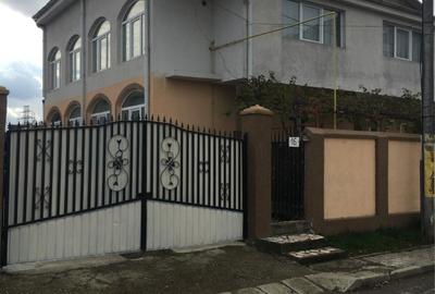 Casă cu 6 camere în Central - 6