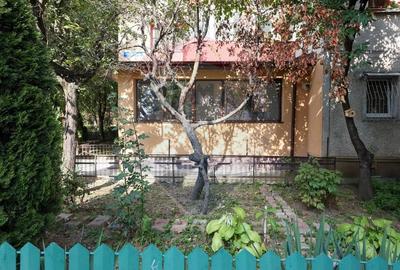 Apartament cu 3 camere decomandat, mobilat în Județean - 25