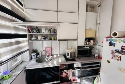 Casa 4 camere, 54 mp, REGIE - 11