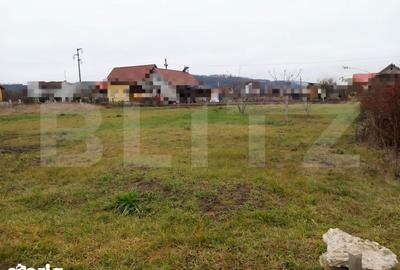 Teren de 1175 mp, în Bonț - 2